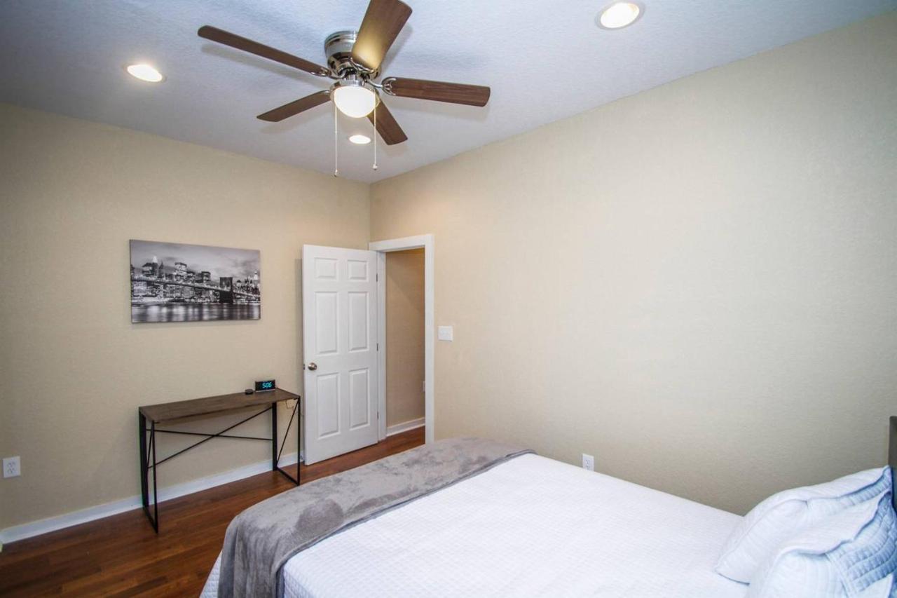 Hackberry St #A Renovated 2Br/2Ba Near Downtown Lägenhet San Antonio Exteriör bild