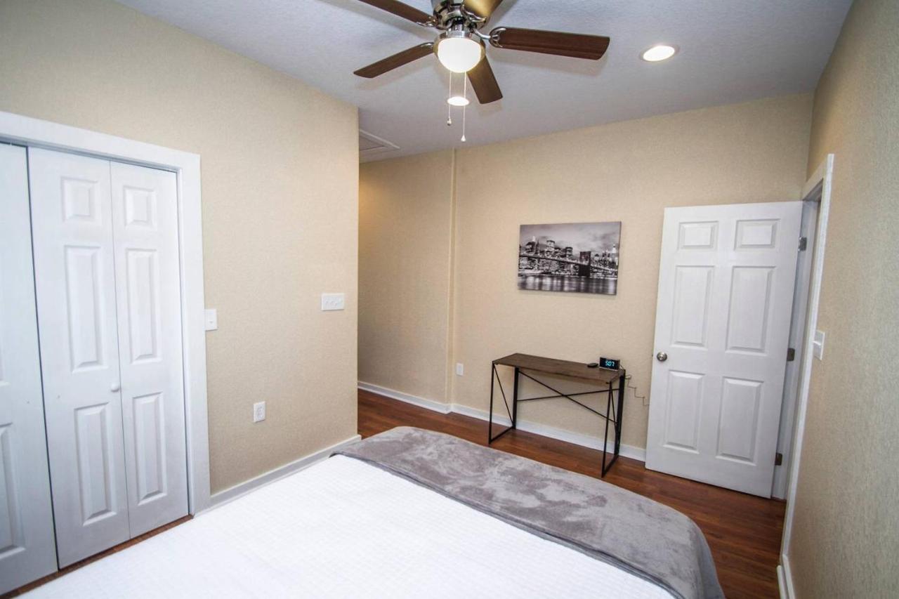 Hackberry St #A Renovated 2Br/2Ba Near Downtown Lägenhet San Antonio Exteriör bild