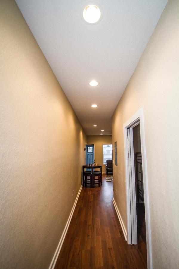 Hackberry St #A Renovated 2Br/2Ba Near Downtown Lägenhet San Antonio Exteriör bild